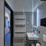 Miniloft Leonding - 24h Self-check-in - Free Parking Appartement