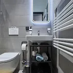 Miniloft Leonding - 24h Self-check-in - Free Parking Apartament *