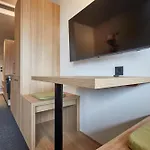 Miniloft Leonding - 24h Self-check-in - Free Parking Apartament *