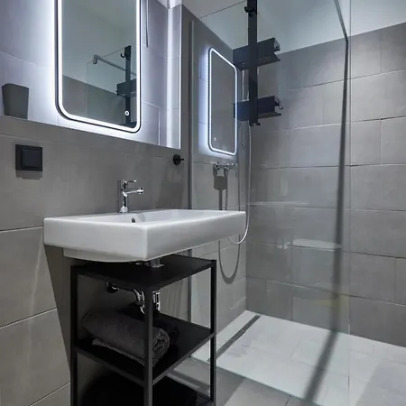 Apartamento Miniloft Leonding - 24h Self-check-in - Free Parking