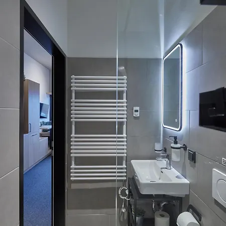 Miniloft Leonding - 24h Self-check-in - Free Parking Apartamento