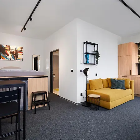 Miniloft Leonding - 24h Self-check-in - Free Parking Apartamento *